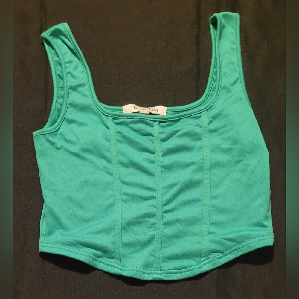 Green Cropped Tank Top